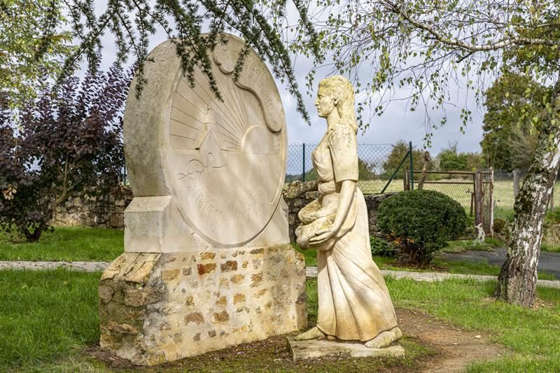 Sculpture Gournay